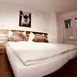 Emelie 4**** Церматт