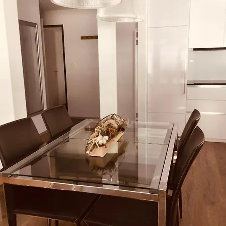 Apartment Emelie 4****