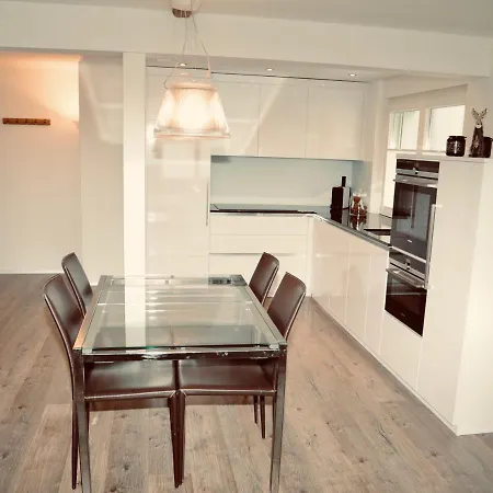 Apartamento Emelie 4****