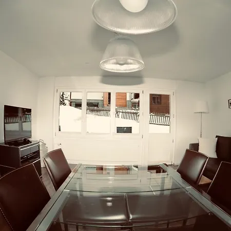 Emelie 4**** Apartamento