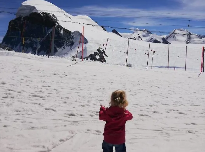 Appartamento Emelie 4**** *